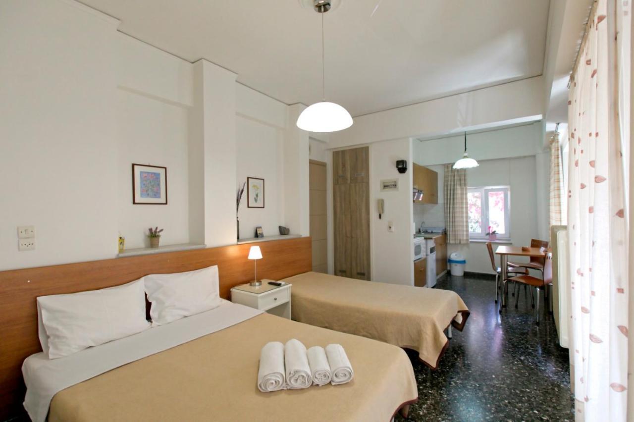 Selana Apartments Mytilene Exterior photo