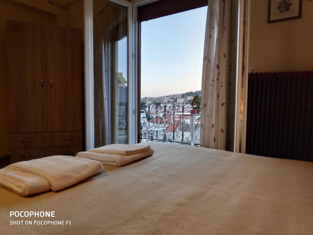 Selana Apartments Mytilene Exterior photo
